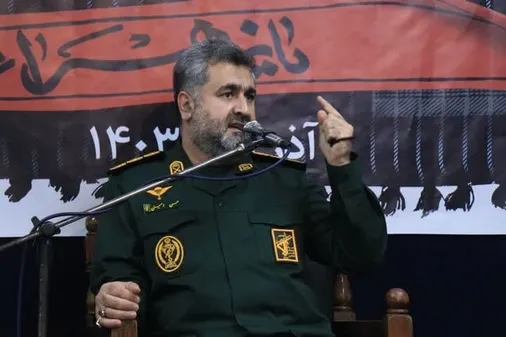 دیدار نوروزی فرمانده سپاه ناحیه مرکزی رشت با خانواده شهدای امنیت شهر رشت