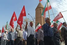 نمایش اقتدار جان فدایان نگارستان وحدت اقوام شهرستان گنبدکاووس از برج تاریخی قابوس تا میدان انقلاب