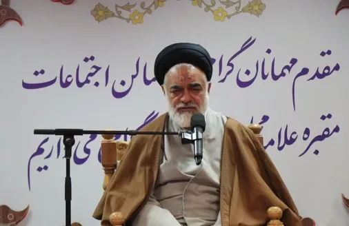 نماز، محور عقلانیت دینی و مهم&zwnj;ترین عامل بازدارنده از آسیب&zwnj;های اخلاقی است