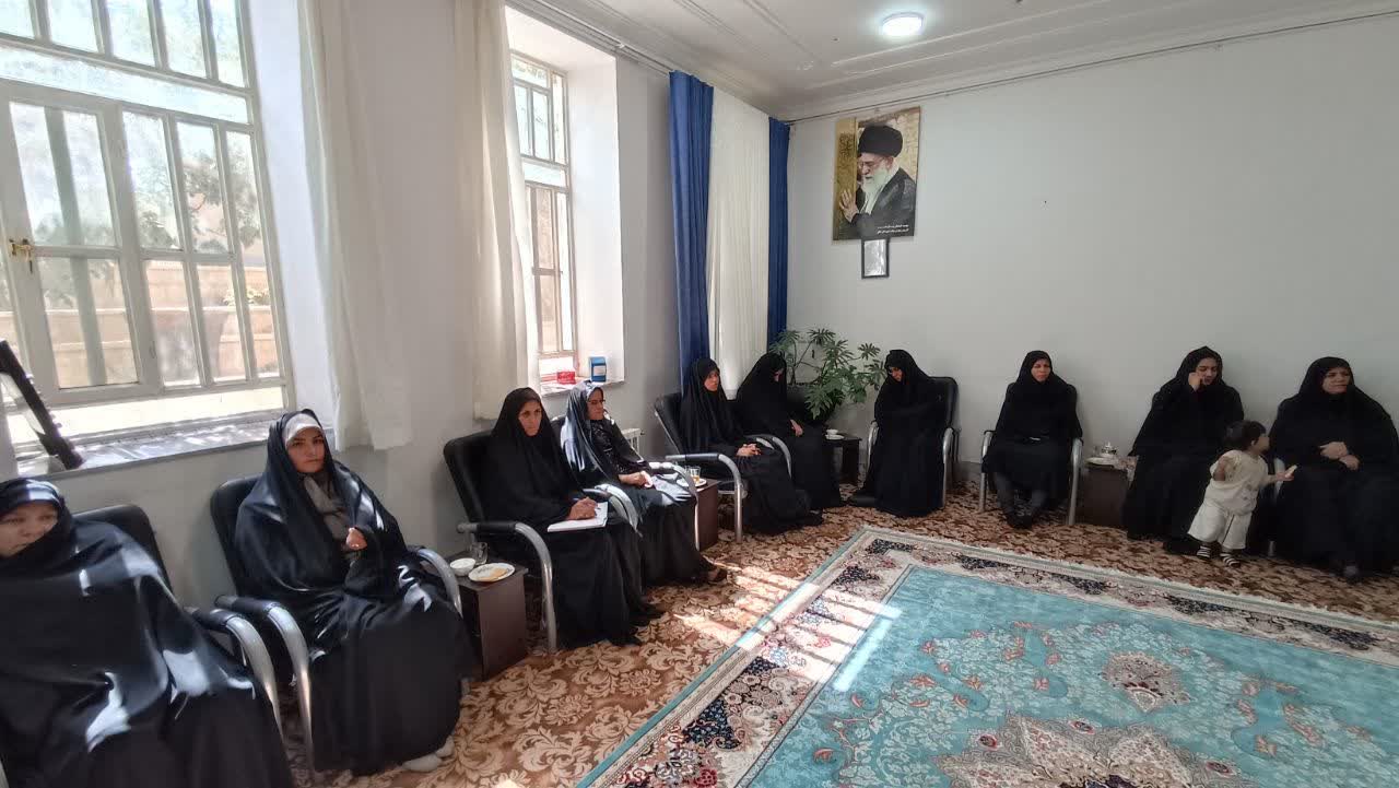 برگزاری جلسه هم‌اندیشی عفاف و حجاب در بهاباد