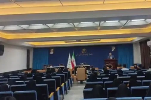 شانزدهمین&zwnj;دوره مسابقات قرآن کریم&zwnj;ویژه مرحله نیمه نهایی ویژه خانواده&zwnj;های کارکنان سپاه حضرت ابوالفضل(ع)