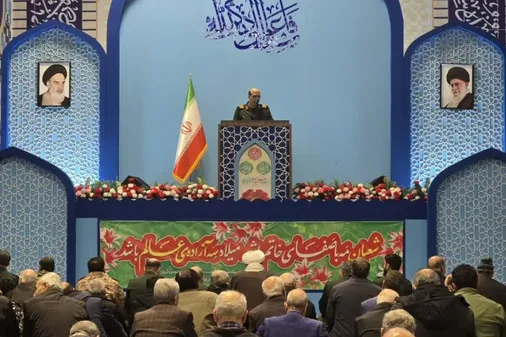 پاسداران ستون استوار انقلاب&zwnj;اند و از هیچ تهدیدی هراسی ندارند/ سپاه سد شکست&zwnj;ناپذیر ملت ایران است