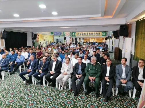 تجدیدبیعت کارگران با امام شهدا