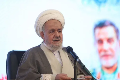 معنویت زیربنای پایداری فردی و ملی است