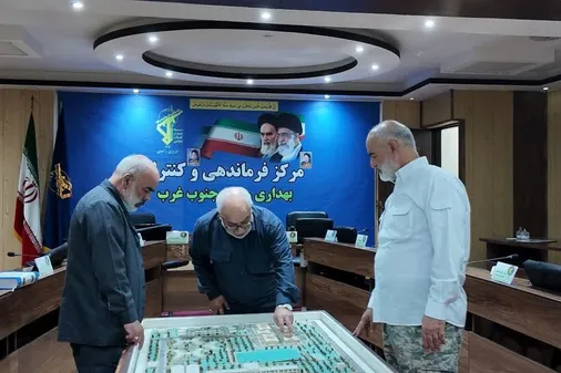 بازدید فرمانده نیروی زمینی سپاه از مرکز بهداری رزمی جنوب در روز پرستار