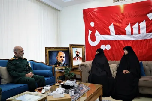 اعطای درجه سپهبدی به شهید غلامعلی رشید