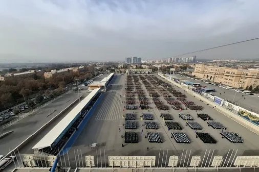 مانور قدرت و آمادگی بسیجیان تهران بزرگ در هفته بسیج/ گوشه&zwnj;ای از اقتدار ۲ میلیون بسیجی پایتخت به نمایش درآمد