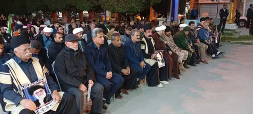 مراسم باشکوه بزرگداشت ولی امر مسلمین جهان درشهرستان لالی باحضور گسترده مردم وعشایربختیاری برگزار شد