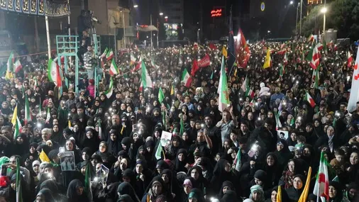 چهل&zwnj;وسومین شب اقتدار کرمان با اجرای حاج ابوذر روحی در قاب دوربین