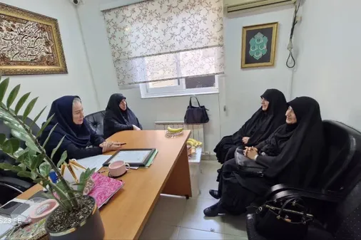 دیدار رییس سازمان بسیج جامعه زنان گیلان با معاون آموزشی دانشگاه آزاد اسلامی