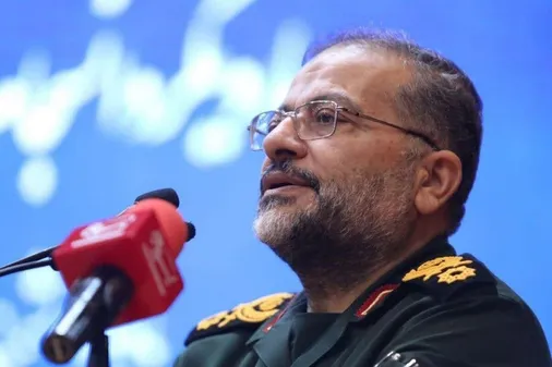 انقلاب اسلامی ایران هندسه قدرت در جهان را تغییر داد