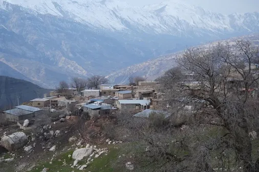 هدیه ۱۴ هزار لیتر سوخت رایگان رهبری به روستاهای بخش پاپی از توابع شهرستان خرم&zwnj;آباد