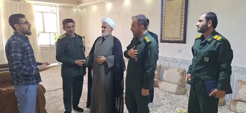 دیدار و تجلیل مسئولان سپاه فتح از جانبازان در یاسوج + (تصاویر)