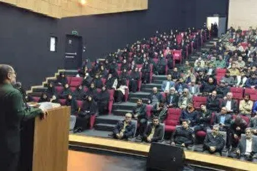 مراسم گرامیداشت عملیات والفجر ۸ در سرپل&zwnj;ذهاب برگزار شد
