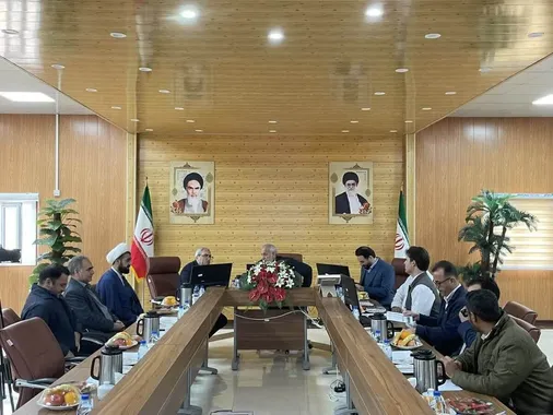 بازدید فرمانده قرارگاه خاتم&zwnj;الانبیا (ص) از طرح احداث واحدهای ۲ و ۳ نیروگاه اتمی بوشهر