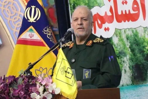 نقش معلمان و بسیج دانش&zwnj;آموزی در حفظ انسجام ملی و شکست جنگ ترکیبی دشمن تعیین&zwnj;کننده است