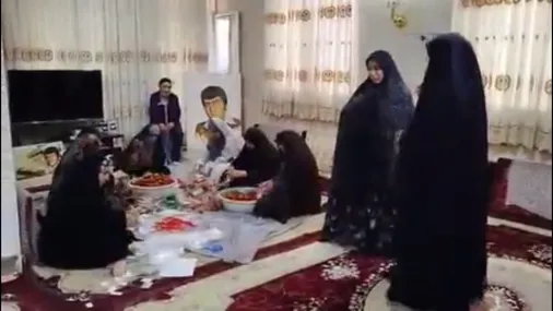 خانواده ای پر از استقامت و تلاش بی وقفه برای پیروزی ایران قهرمان، در روستای کوشک زر شهرستان ساوجبلاغ