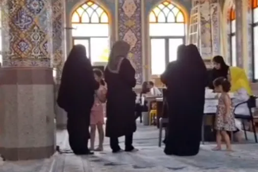 فعالیت جهادی گروه پزشکی درمانگاه شهرک وحدت شهرستان فردیس، به مناسبت روز پزشک، در مسجد صاحب الزمان (عج)