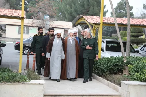 نشست صمیمی رمضانی مسئولین پیشکسوت نمایندگی ولی فقیه در سپاه از ابتدا تاکنون