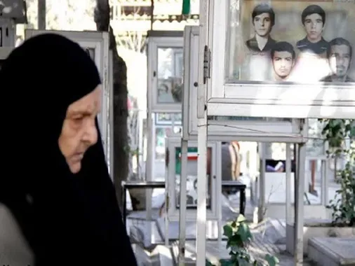پیام تسلیت فرمانده کل سپاه به مناسبت درگذشت مادر شهیدان والا مقام احمد، علی، یونس و محمد جوادنیا