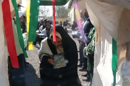 اعزام ۷۶ دانش&zwnj;آموز دختر فهرجی به مناطق عملیاتی جنوب کشور