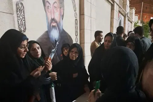 تداوم نهضت آموزش نظامی توسط مربیان سپاهی و بسیجی در تهران
