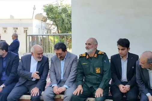 دیدار وزیر صمت با فرمانده قرارگاه منطقه&zwnj;ای کربلا در خوزستان