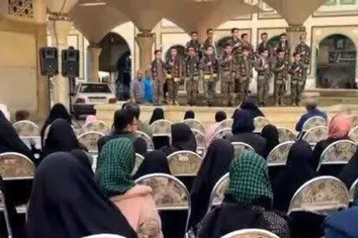 اجتماع بزرگ &laquo;خانه سرود بسیج هنرمندان قم&raquo;، جلوه شور انقلابی هنرمندان بود