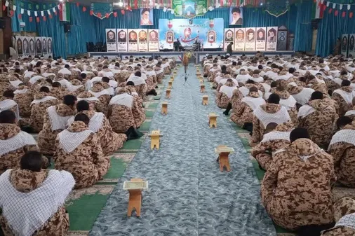 محفل نورانی انس با قرآن کریم در آموزشگاه شهید ثابت&zwnj;خواه نیروی زمینی سپاه برگزار شد
