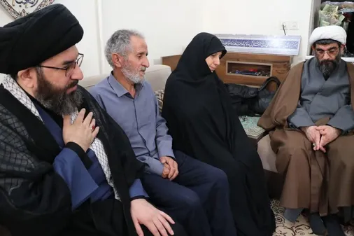 اعلام خبر شهادت شهید احسان کرمی به خانواده وی