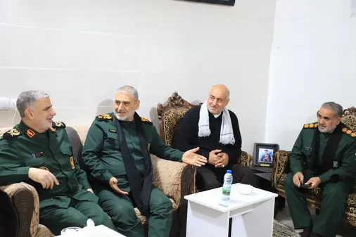 دیدار فرماندهان با سردار پیشکسوت در موکب ام الحسنین چذابه