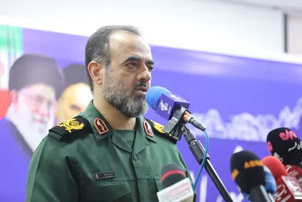حفظ وحدت در جامعه رمز‌ شکست دشمن است