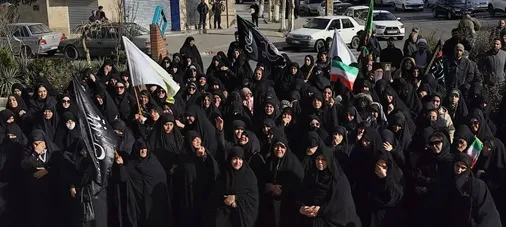 اجتماع مردم انقلابی محمدشهر، درپی شهادت حضرت آیت&zwnj;الله امام خامنه&zwnj;ای