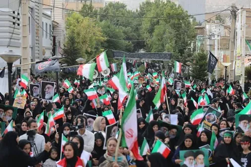 حضور گسترده بانوان ایلامی در اجتماع بزرگ زینبیون