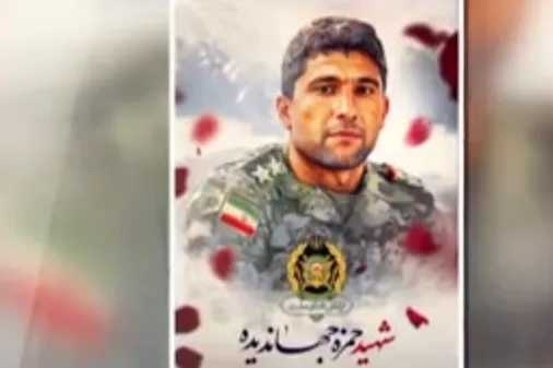 پیکر شهیدان &laquo;حمزه جهان دیده&raquo; و &laquo;محمد مهدی شاهرخی فر&raquo; فردا صبح پس از تشییع در پایگاه پدافند هوایی ماهشهر برای خاکسپاری به شهرهای شوشتر و رامهرمز منتقل می&zwnj;شود.