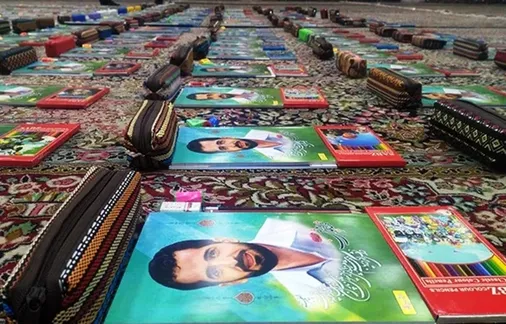 اهدای ۳۱۳ بسته لوازم&zwnj;التحریر به دانش&zwnj;آموزان چابهار