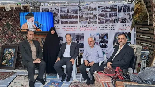 بازدید مدیرکل تعاون، کار و رفاه اجتماعی استان سمنان، از غرفه&zwnj;های برپا شده در ستاد دومین کنگره ملی سه هزار شهید استان