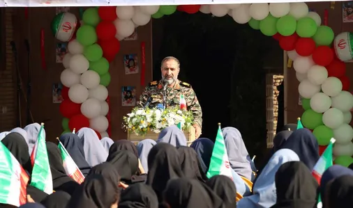حضور فرمانده سپاه نینوا استان گلستان در مراسم آیین نواختن زنگ ملی ایثار و مقاومت در مدرسه عترت شهرستان گرگان