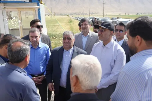 بازدید استاندار کرمانشاه و نماینده مجلس از روند اجرای طرح سامانه گرمسیری در سرپل&zwnj;ذهاب