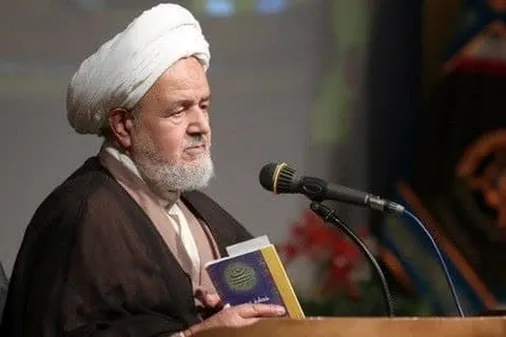 انقلاب اسلامی؛ رویشی ترین انقلاب در تاریخ معاصر به شمار می آید