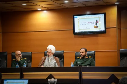 جنگ امروز، جنگ فکر و عقیده است