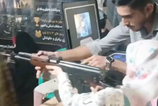شور میدان&zwnj;یار اجتماعات شبانه کنگاور را داغ کرد