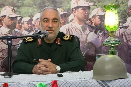 سربازی برای نظام مقدس جمهوری اسلامی ایران افتحار همه ما است