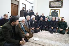 دیدار نماینده ولی فقیه در گیلان و فرمانده سپاه قدس گیلان با خانواده سردار شهید کمیل مطیع‌دوست در کومله لنگرود