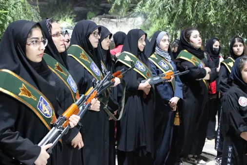 مراسم جان&zwnj;فدایان ایران و گرامیداشت هفته&zwnj;ی دفاع مقدس در سراب روانسر برگزار شد