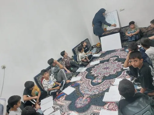 معلم فداکار، خانه&zwnj;اش را کلاس درس کرد: نوری از امید در دل روستای جنگیه
