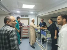 خدمت به زوار اباعبدالله (ع) هم‌پایه زیارت است؛ بازدید حجت‌الاسلام آزاد از بیمارستان سیار امام حسین (ع) در مرز خسروی