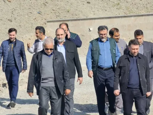 بازدید میدانی فرمانده قرارگاه سازندگی خاتم&zwnj;الانبیاء(ص) از ابرپروژه راهبردی راه&zwnj;آهن چابهار ـ زاهدان