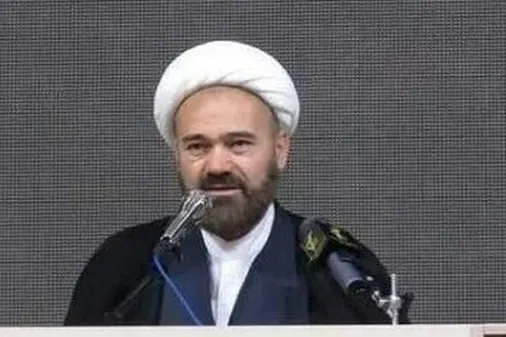 لقمه حرام، سدّ راه فیض الهی و عامل جدایی از نور است/فضای مجازی شیطان مجسم است