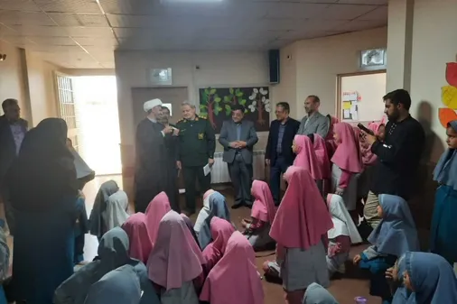 معلمان، معمار آینده یک جامعه اند